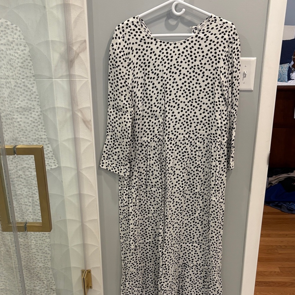 Zara Black and White polka dot Dress size M